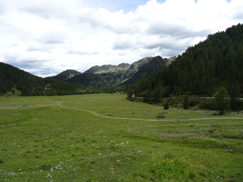 Catena dei Lagorai...da Pergine al Passo del Manghen